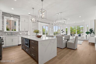 71 Havemeyer Place unit 303 N, Greenwich, CT 06830 - photo 6