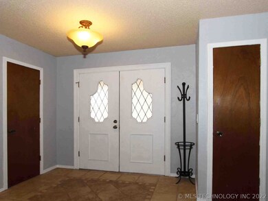 2700 S Fir Ave, Broken Arrow, OK 74012 - photo 4