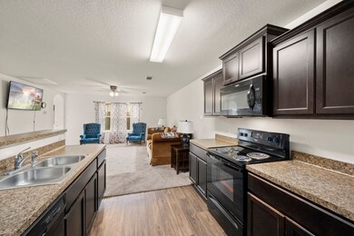 10535 Logger Pine Trail, Houston, TX 77088 - photo 7