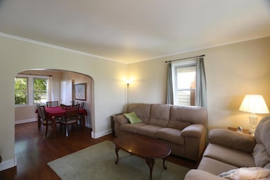 817 Harrison St, Eveleth, MN 55734 - photo 5