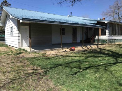 115 Summer St, Lancaster, NH 03584 - photo 5