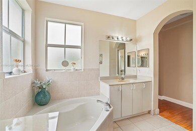 11753 SW 137th Path, Miami, FL 33186 - photo 7