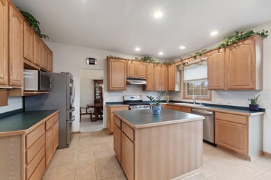 1113 S Elmhurst Rd, Wheeling, IL 60090 - photo 7