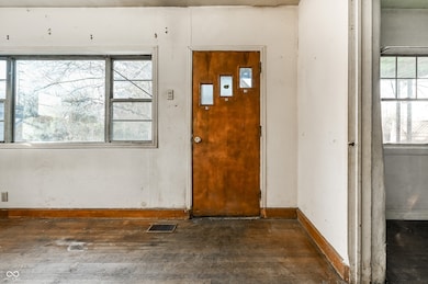 5101 Clarendon Rd, Indianapolis, IN 46208 - photo 4