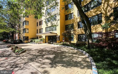 The Garfield unit 209, Washington, DC 20015 - photo 2