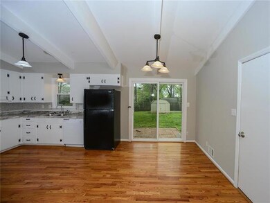 10307 W 73rd Terrace, Shawnee, KS 66203 - photo 6