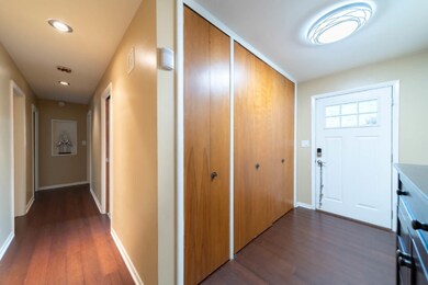 1875 Champlain Drive (1 of 38)