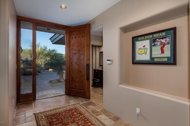 006_Entry ~ Foyer