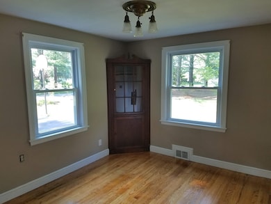 563 Hudson Rd, Sudbury, MA 01776 - photo 6