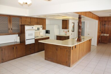 Large Kitchen