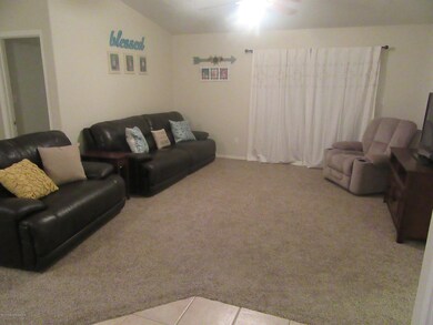 3927 Manchester St, Farmington, NM 87402 - photo 2