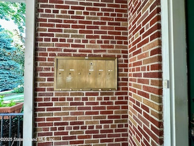 160 Bard Ave unit 6A, Staten Island, NY 10310 - photo 6