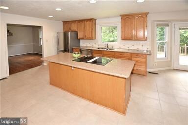 13408 Sand Rock Ct, Chantilly, VA 20151 - photo 5