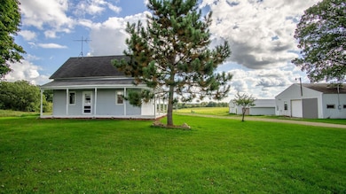 230 1st Ave E, Clear Lake, WI 54005 - photo 5