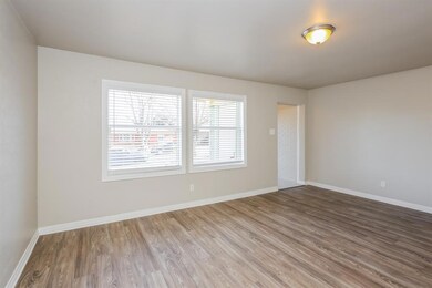 500 Crandle Dr, Fort Worth, TX 76108 - photo 2