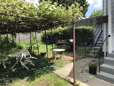 15 Carlton St, Somerville, MA 02143 - photo 4