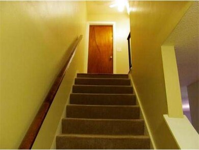 170 E Hadley Rd unit 127, Amherst, MA 01002 - photo 6