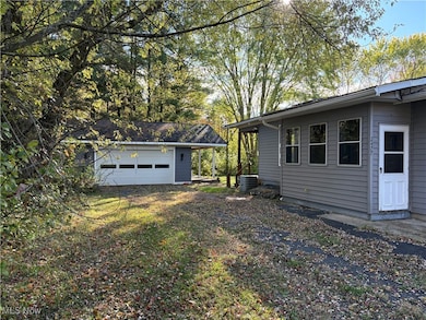 2477 Trellis Place, Roaming Shores, OH 44084 - photo 6