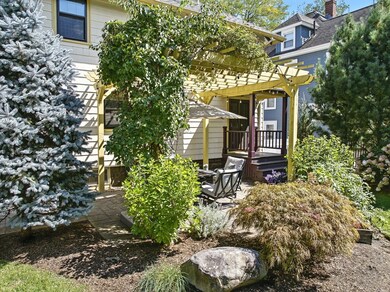 47 Emerson St, Wakefield, MA 01880 - photo 5