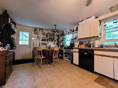 1 Sampson St, South Grafton, MA 01560 - photo 5