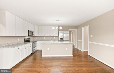 3745 Maplecrest Dr, Knoxville, MD 21758 - photo 7