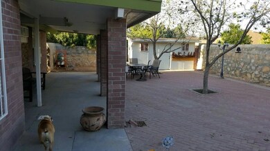 124 Lago de Oro Dr, Horizon City, TX 79928 - photo 4