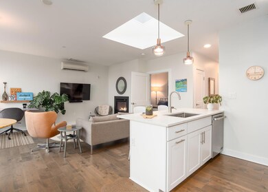 62 India St unit 405, Portland, ME 04101 - photo 6