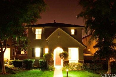A crown pearl in the night