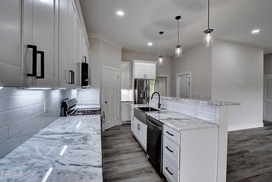 73 Slonaker Cir, Jonesborough, TN 37659 - photo 7