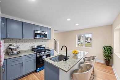 407 Spring St, East Chicago, IN 46312 - photo 7