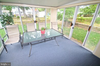 7213 Kempton Rd, Lanham, MD 20706 - photo 7