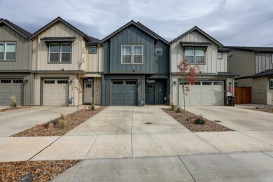 1134 NW Upas Place MLS-1