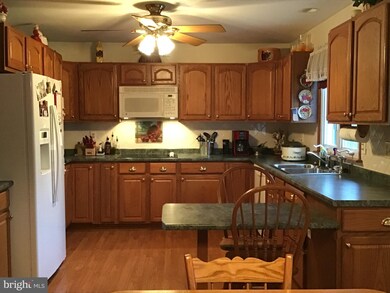 20 Zehner Ln, Orwigsburg, PA 17961 - photo 3