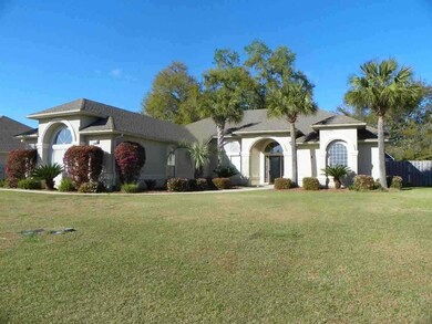 2034 Juno Cir, Pensacola, FL 32526 - photo 2