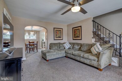 523 Terravilla Ln, Ridley Park, PA 19078 - photo 5