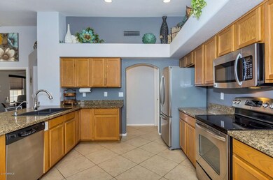 10140 W Ross Ave-large-010-17-Kitchen-15