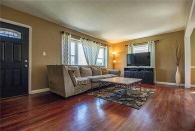 4751 Hayter Ave, Lakewood, CA 90712 - photo 2