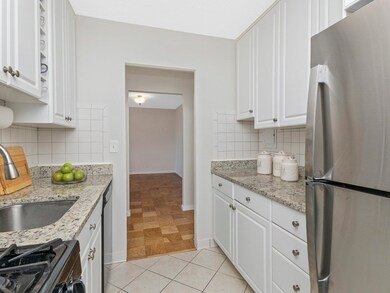The Brook House unit 1107, Brookline, MA 02445 - photo 6