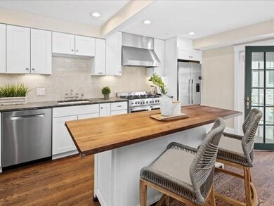 794 E 7th St unit D, Boston, MA 02127 - photo 4