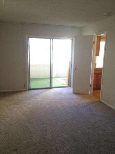 13639 N Newcastle Dr, Sun City, AZ 85351 - photo 4