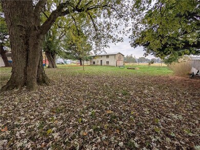 2015 Montgomery Ave, Zanesville, OH 43701 - photo 6