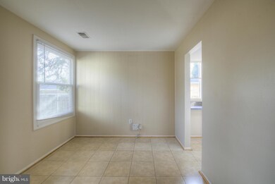 2320 Kingsbury Ln, Woodbridge, VA 22192 - photo 4