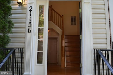 21156 Camomile Ct unit 121, Germantown, MD 20876 - photo 3