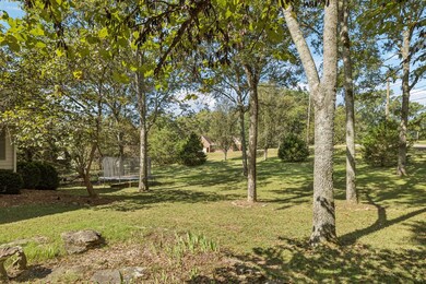 2500 Country Club Ln, Columbia, TN 38401 - photo 4