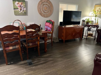 849 Poinsettia St, Casselberry, FL 32707 - photo 2