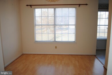 11160 Hamlet Ct, Fredericksburg, VA 22407 - photo 7