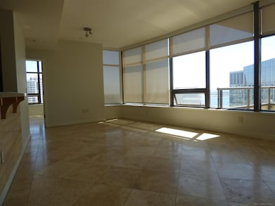 Electra unit 2201, San Diego, CA 92101 - photo 6