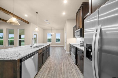 1703 Skidmore Ln, Tyler, TX 75703 - photo 7