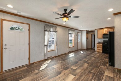 1 G St, Merrimac, MA 01860 - photo 6