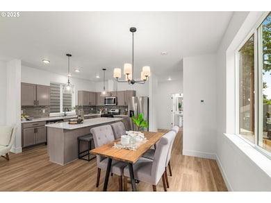 18938 SW Hazelwood Ln unit L-15, Aloha, OR 97007 - photo 4